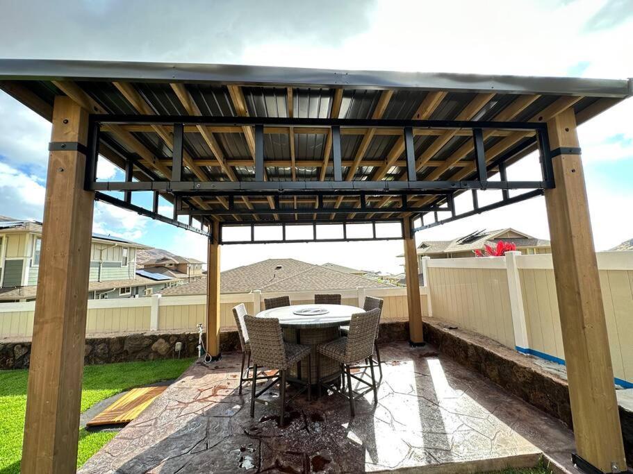 New 4 Bedroom Home With Ocean And Gorgeous Mountain Views In The Gated Community Of Mauna Olu Waianae 외부 사진