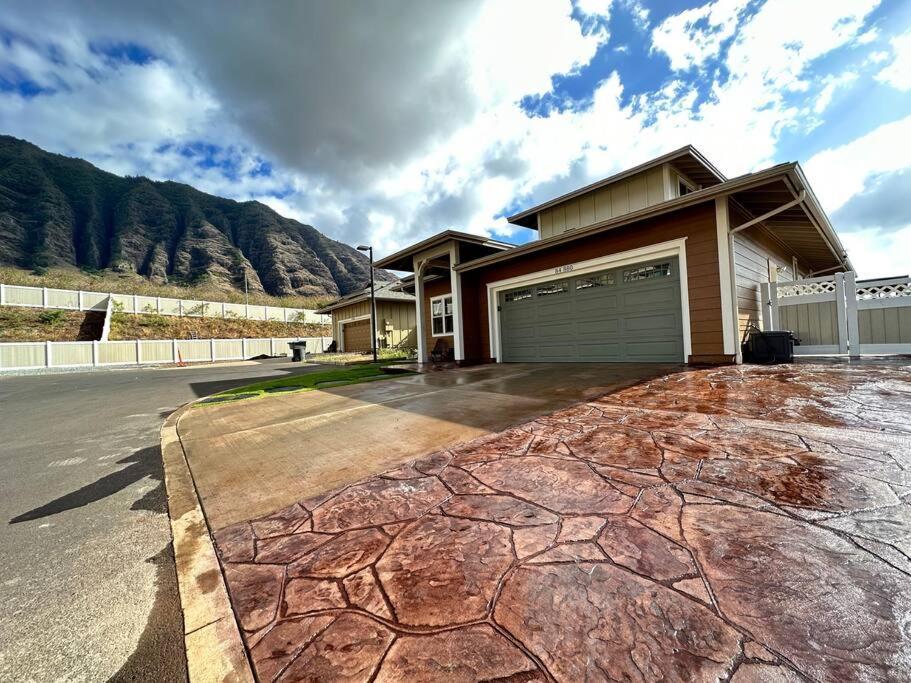 New 4 Bedroom Home With Ocean And Gorgeous Mountain Views In The Gated Community Of Mauna Olu Waianae 외부 사진